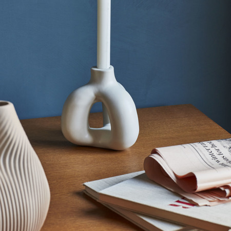 W & S / CANDLEHOLDERS