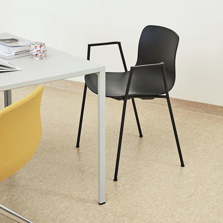 ABOUT A CHAIR / AAC 18