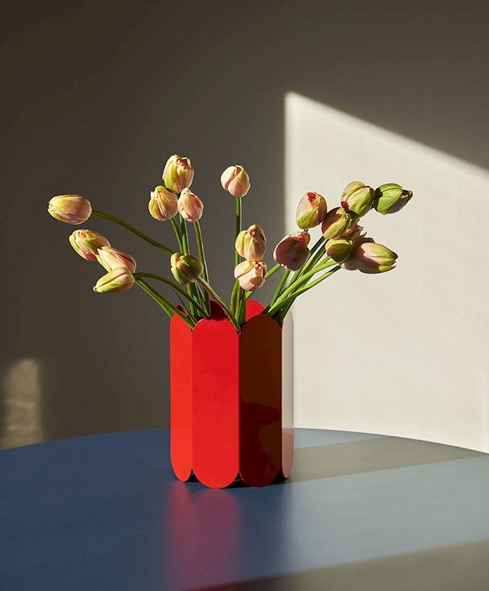 ARCS VASE