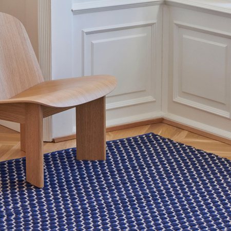 CHANNEL RUG