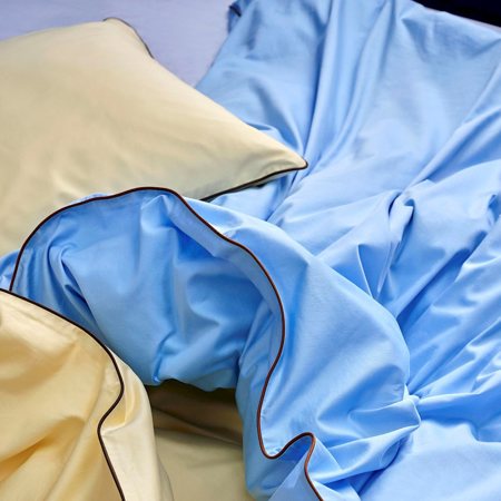 OUTLINE DUVET COVER - 140 x 200 cm - Soft Blue