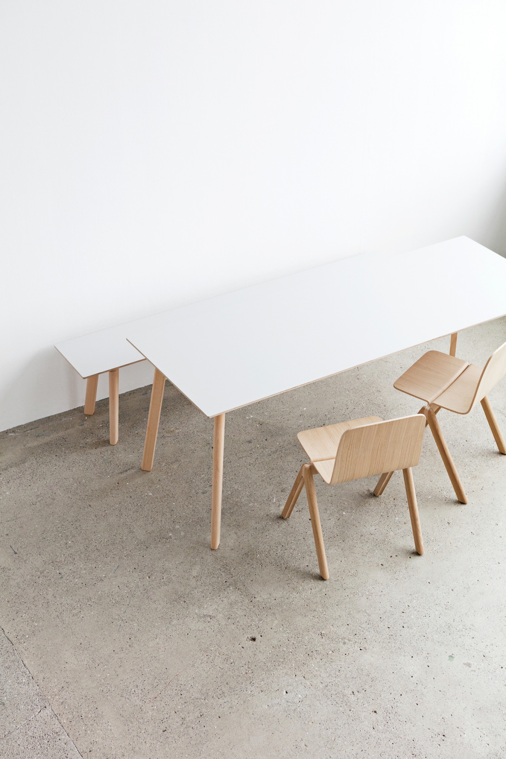 COPENHAGUE DEUX - 210 - 75 X 75 X 73 cm - Pearl white - Water-based Lacquered Oak