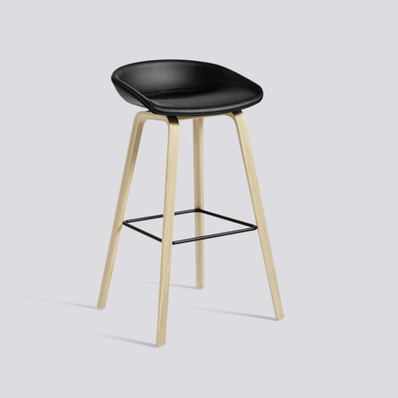 ABOUT A STOOL - AAS 32 - 65 cm - Black - Soap Treated Oak
