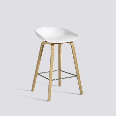 ABOUT A STOOL - AAS 32 - 65 cm - White - Soap Treated Oak