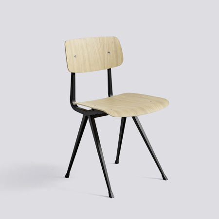 RESULT CHAIR - Water-based Lacquered Oak - Black